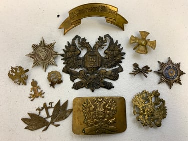 IMPERIAL RUSSIA METAL INSIGNIA LOT AND BELT BUCKLE