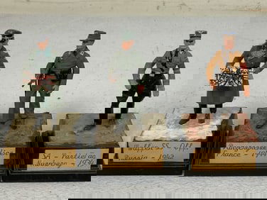 GERMAN PAINTED LEAD TOY SOLDIERS