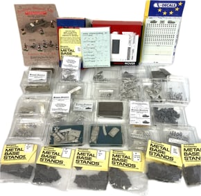 MILITARY MINIATURE METAL CASTINGS AND TOY MODELS SUPPLIES LOT