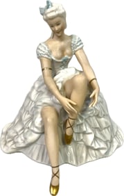 VINTAGE GERMAN UNTERWEISSBACH PORCELAIN BALLERINA FIGURINE