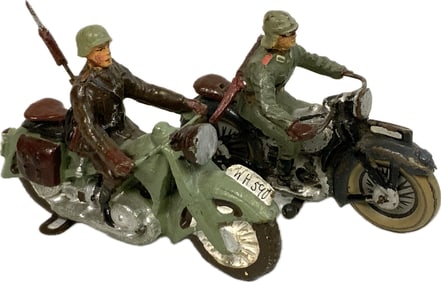 GERMAN NAZI PERIOD LINEOL / ELASTOLIN TOY SOLDIERS GERMAN ARMY MOTORCYLCLIST