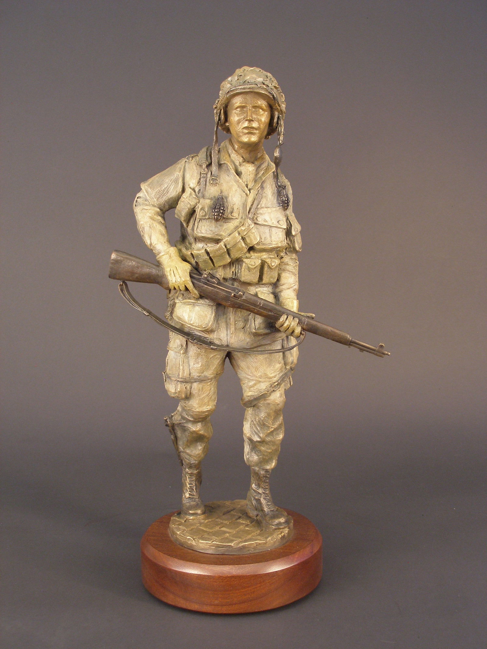 DAVID P. VENELL "POINT" 101st AIRBORNE RIFLEMAN ORIGINAL BRONZE ARTWORK STATUE