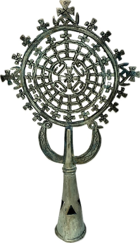 ETHIOPIA ANTIQUE METAL PROCESSIONAL CROSS (1 of 7)