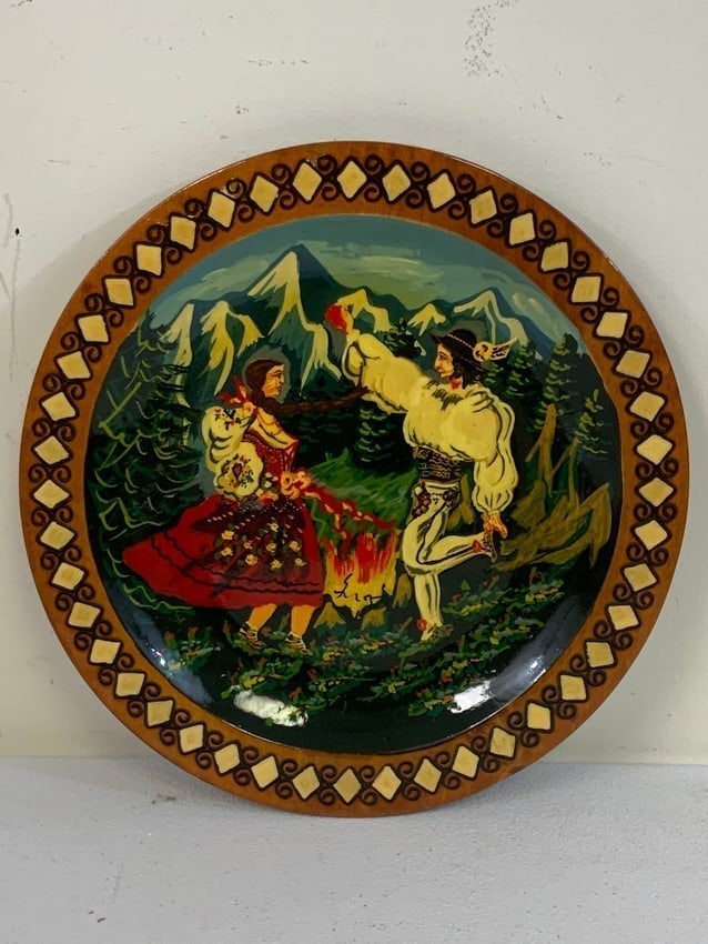 UKRAINE VINTAGE UKRAINIAN TRADITIONAL PAINTED WOODEN PLATE ARTWORK (1 of 3)