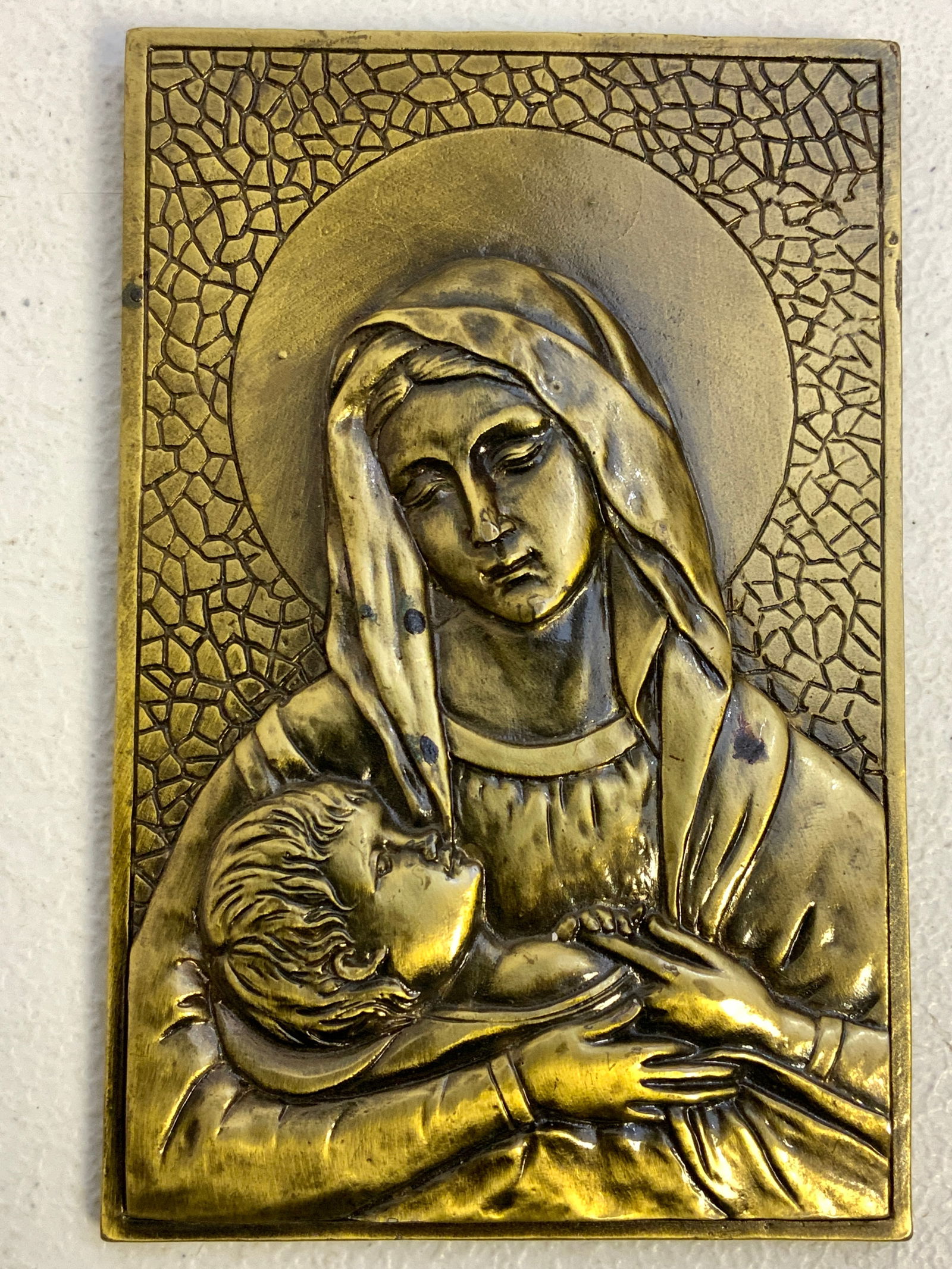 VIRGIN MARY BRASS ICON: VIRGIN MARY BRASS ICON. 6 X 4 SIZE.