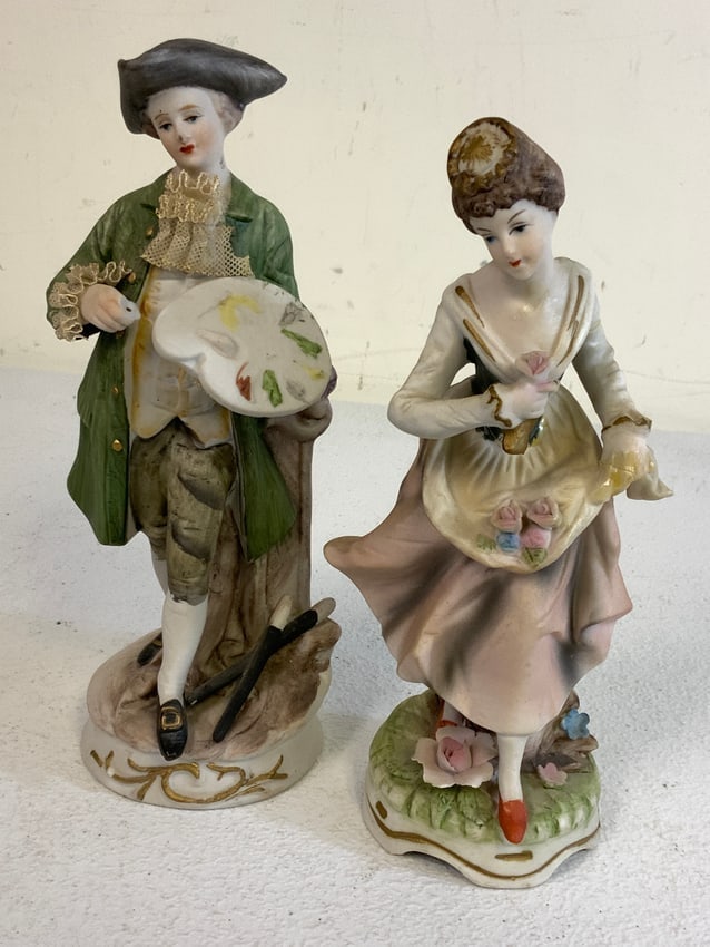 VINTAGE PORCELAIN FIGURINES LOT OF 2 (1 of 3)