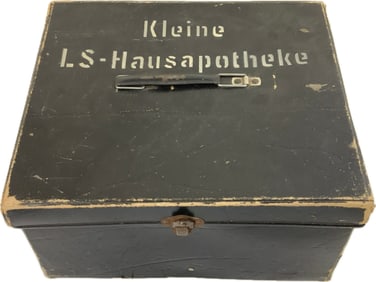 WWII GERMAN LUFTSCHTZ FIRST AID KLEINE HAUSEPOTHEKE WITH CONTENTS