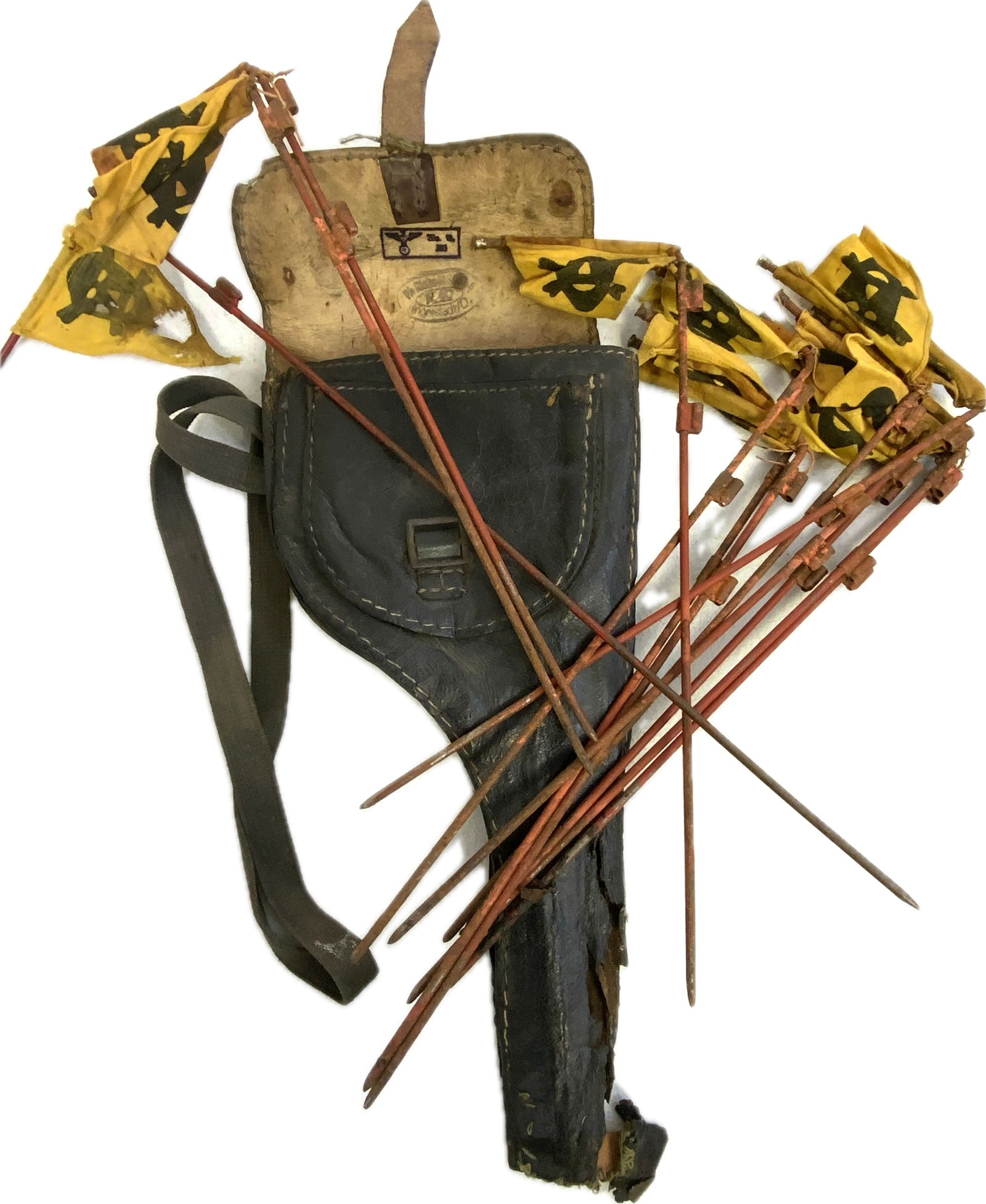 WWII GERMAN MILITARY MINE FIELD MARKER KIT WITH ORIGINAL CASE (1 of 11)