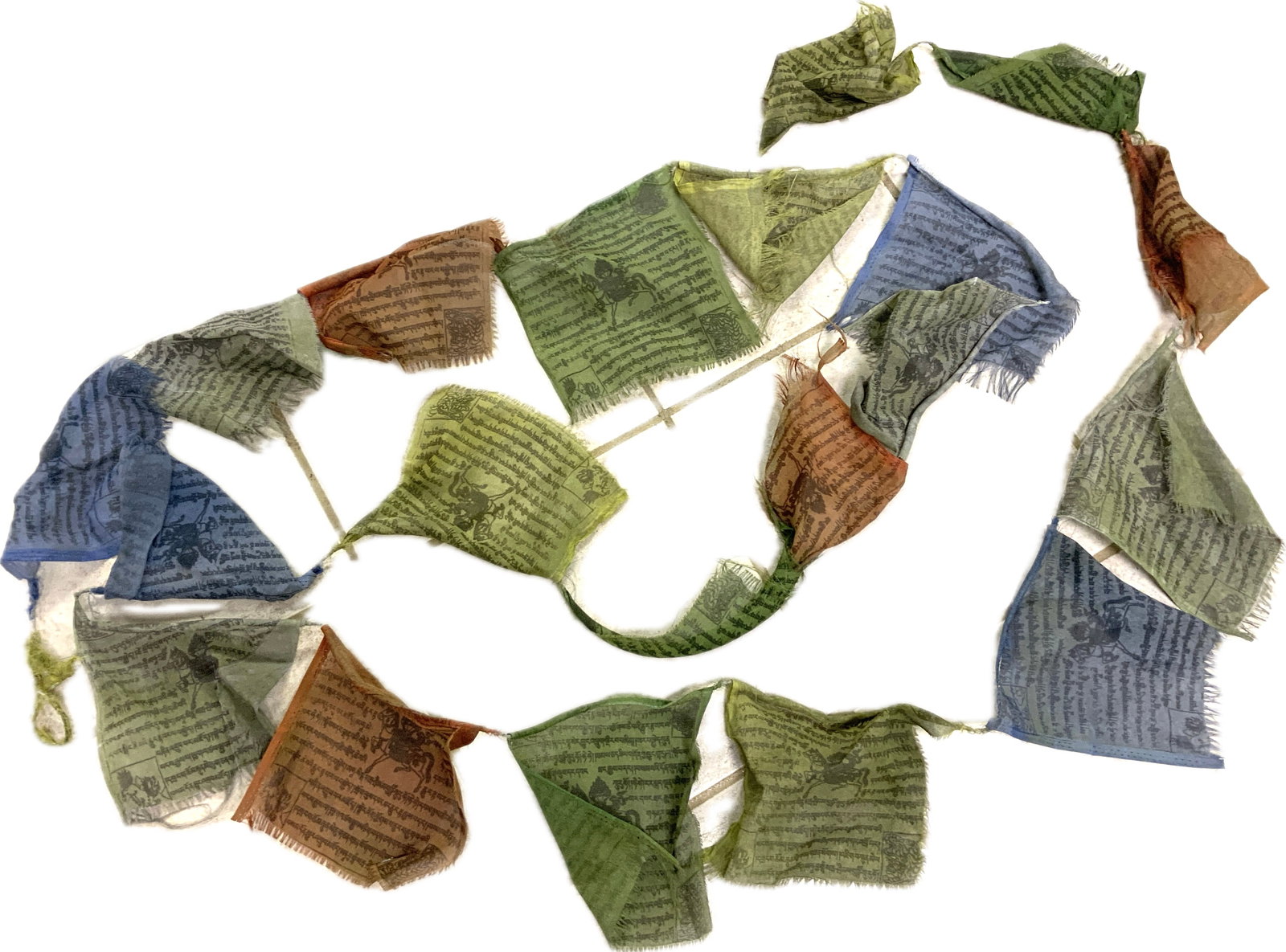 VINTAGE BUDDHIST TIBETAN PRAYER FLAGS: VINTAGE BUDDHIST TIBETAN PRAYER FLAGS. SHANKH MONASTERY , MONGOLIA. 15FT TOTAL LENGHT. FROM DR. PAUL. D LYNN COLLECTION.