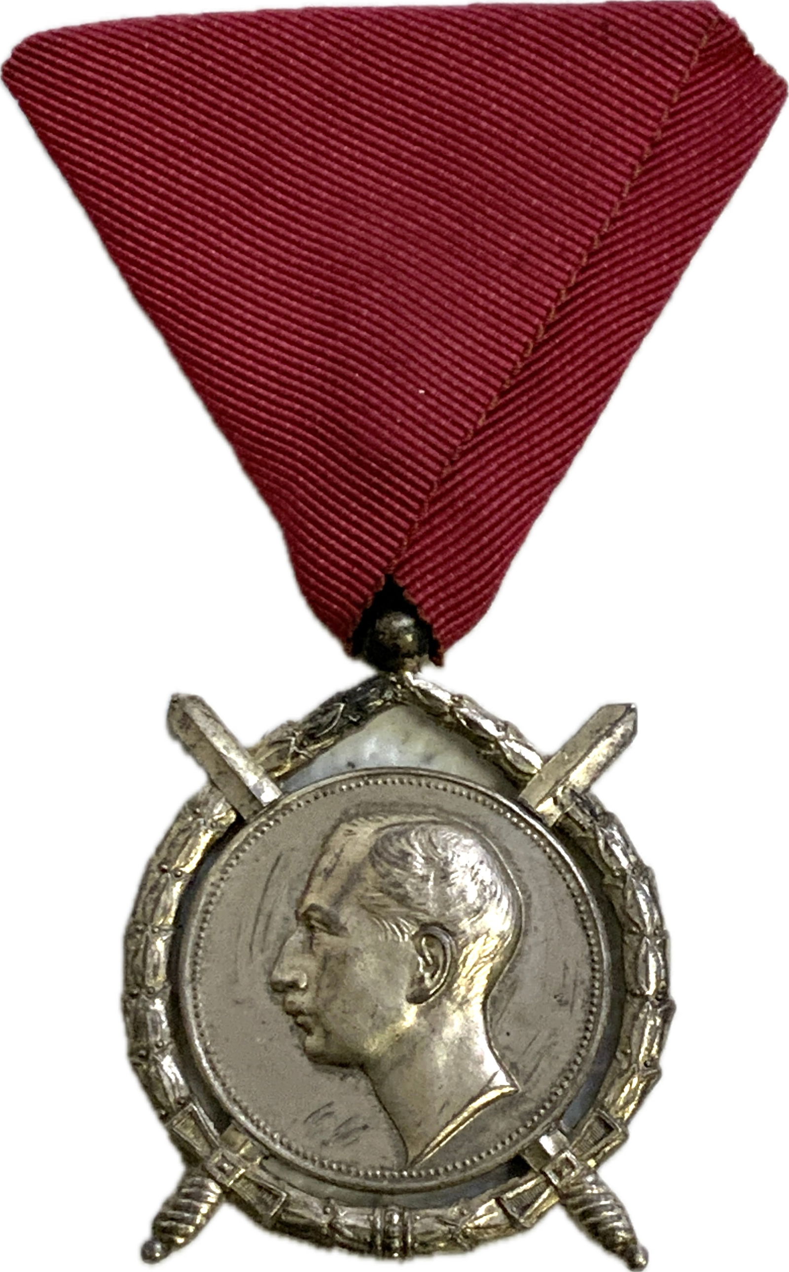 BULGARIA KINGDOM ORDER OF MERIT 2nd CLASS SILVER MEDAL (1 of 2)