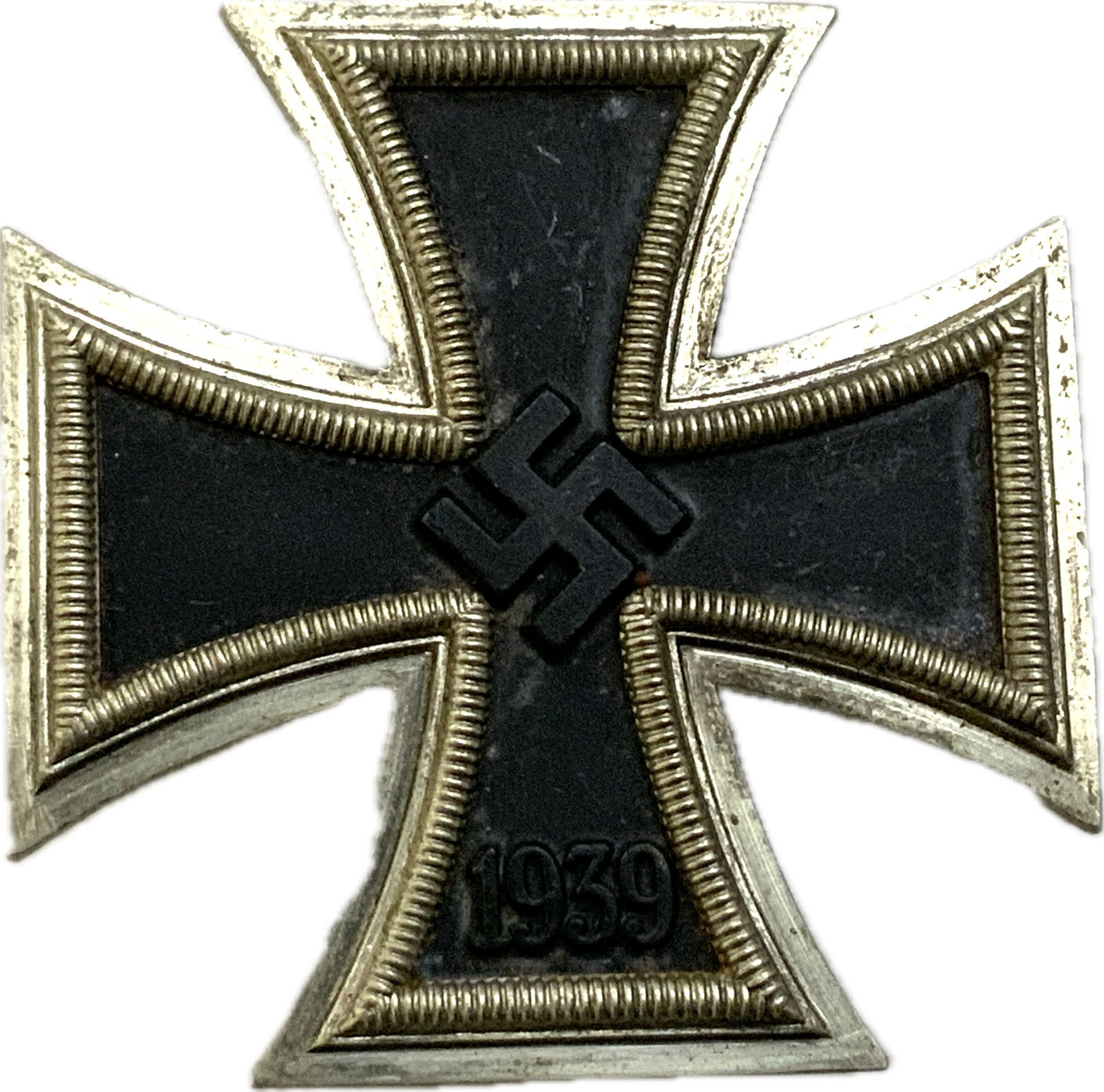 GERMANY WWII 1939 IRON CROSS 1st CLASS: GERMANY WWI 1939 IRON CROSS 1st CLASS. VERY GOOD CONDITION . MAKER MARKED ON THE PIN.