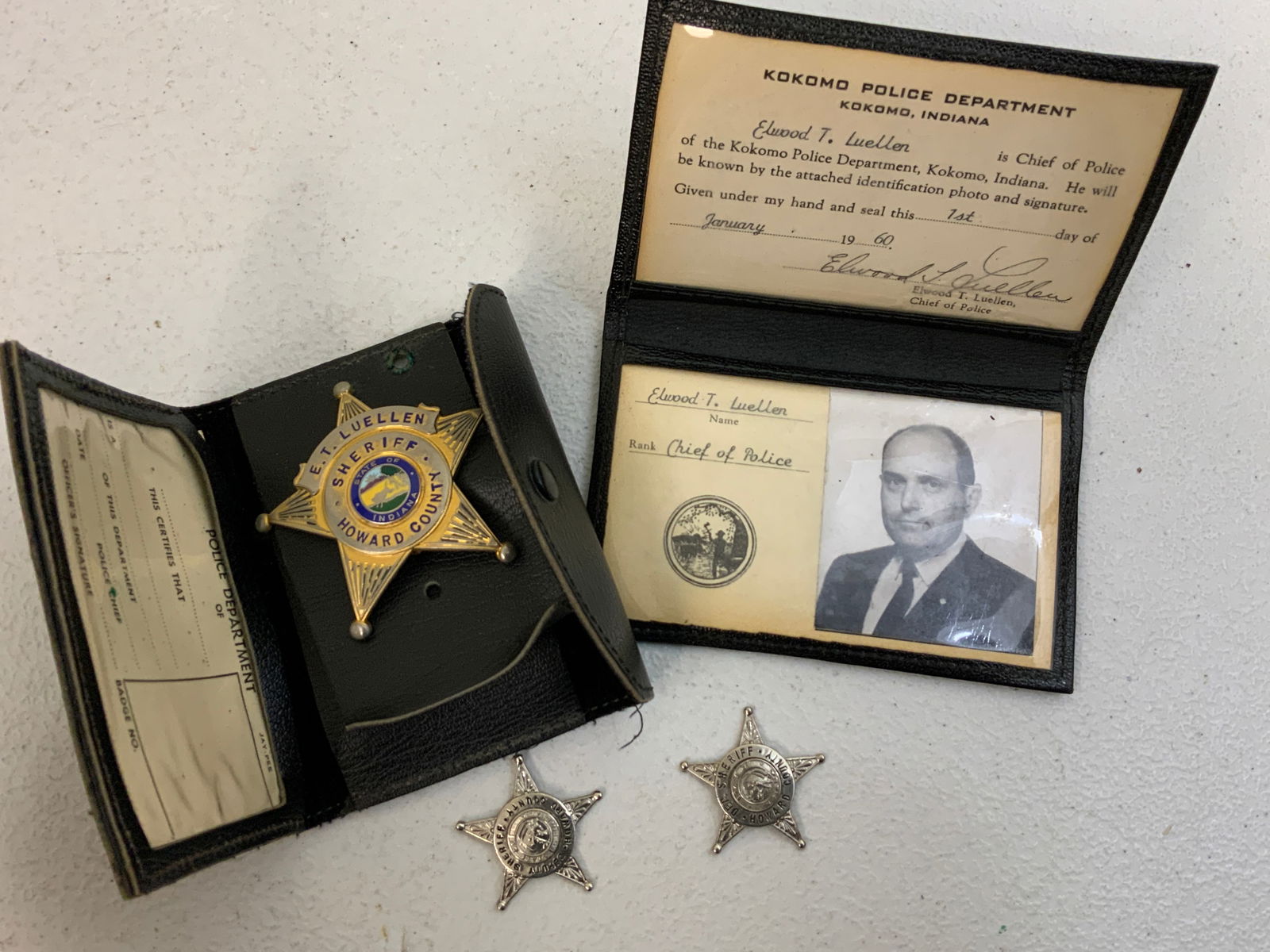 VINTAGE 1960 STATE OF INDIANA SHERIFF AND CHIEF OF POLICE BADGE AND ID LOT (1 of 7)