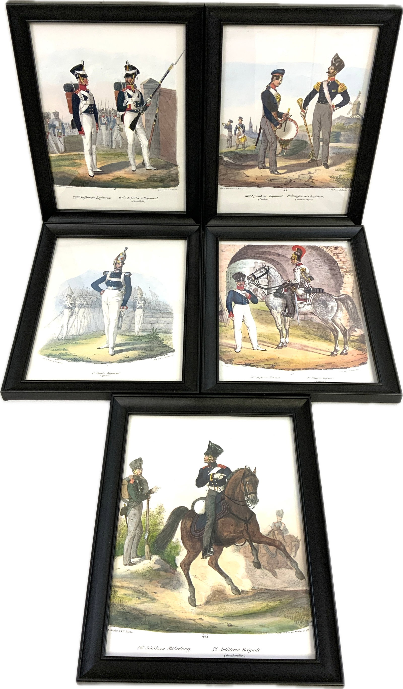 NAPOLEONIC WARS MILITARY UNIFORMS COLOR PRINTS FRAMED (1 of 1)