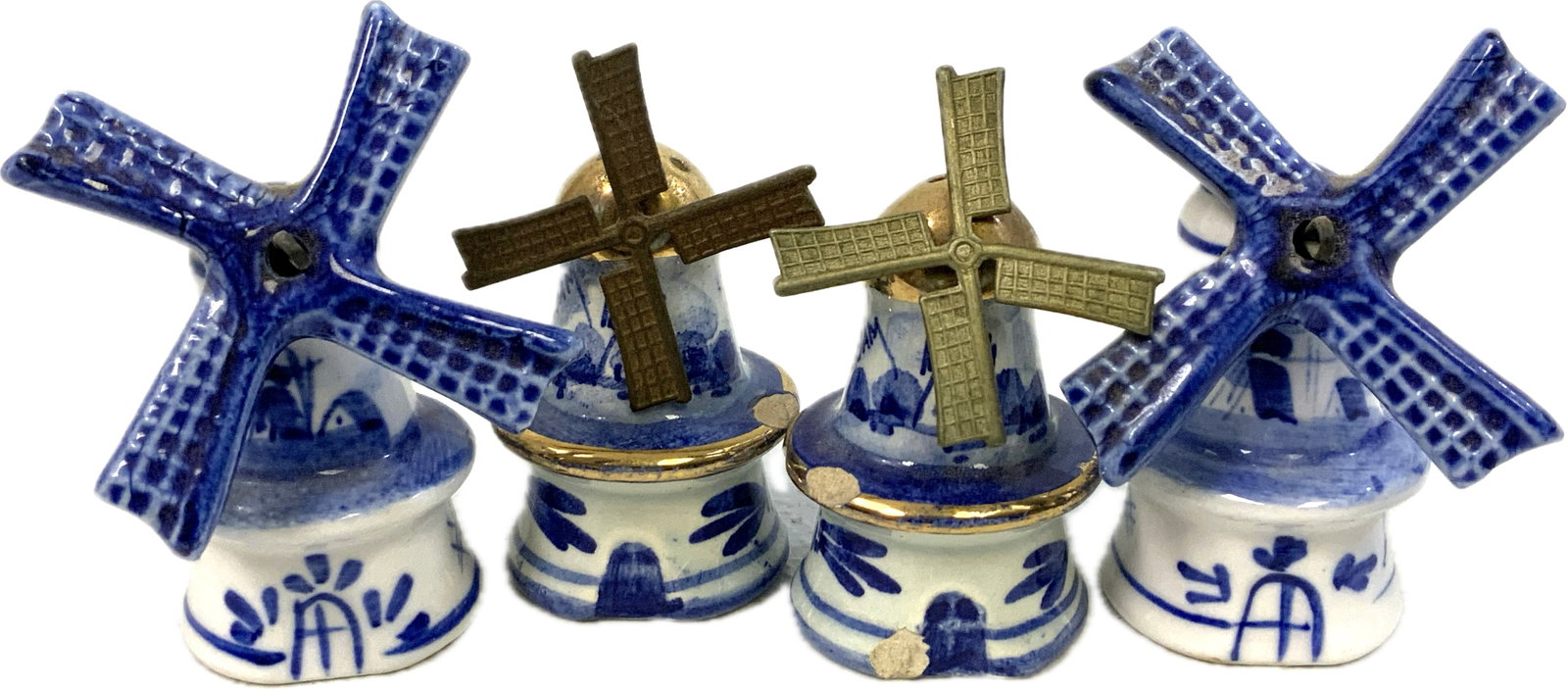 HOLLAND VINTAGE DUTCH HAND PAINTED DELFT BLUE PORCELAIN WINDMILLS: HOLLAND VINTAGE DUTCH HAND PAINTED DELFT BLUE PORCELAIN WINDMILLS.2"TALL.