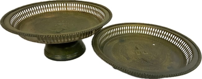 THAILAND ANTIQUE FOOTED BOWLS APSARA FAILURE: THAILAND ANTIQUE FOOTED BOWLS APSARA FAILURE. LOT OF 2 . 12" DIAM. 5 " AMD 2 1/2" HEIGHT. FROM DR. PAUL D. LYNN COLLECTION.