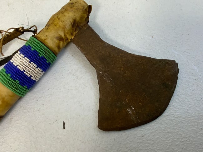 NATIVE AMERICAN ANTIQUE WAR AXE TOMAGAWK - 4