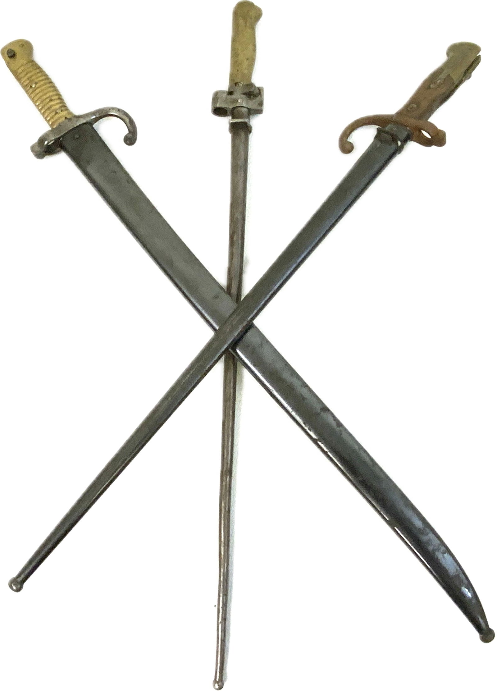 ANTIQUE FRENCH BAYONETS: ANTIQUE FRENCH BAYONETS . LOT OF 3. ALL MATCHING NUMBERS AND IN GREAT CONDITION FOR ITS AGE.