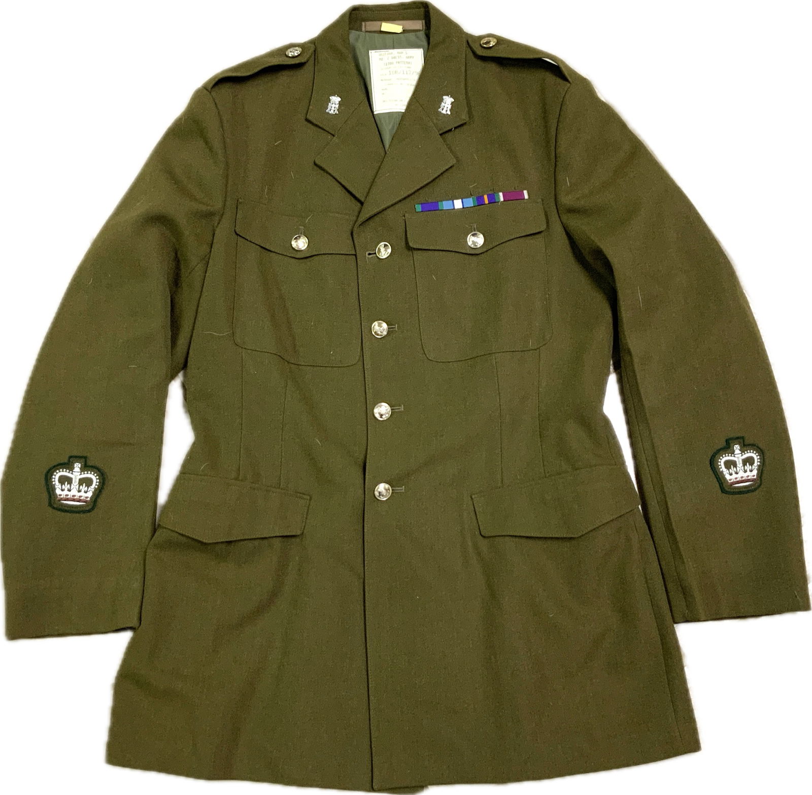 VINTAGE BRITISH ARMY MENS DRESS UNIFORM TUNIC: VINTAGE BRITISH ARMY MENS DRESS UNIFORM TUNIC.VERY NICE CONDITION.