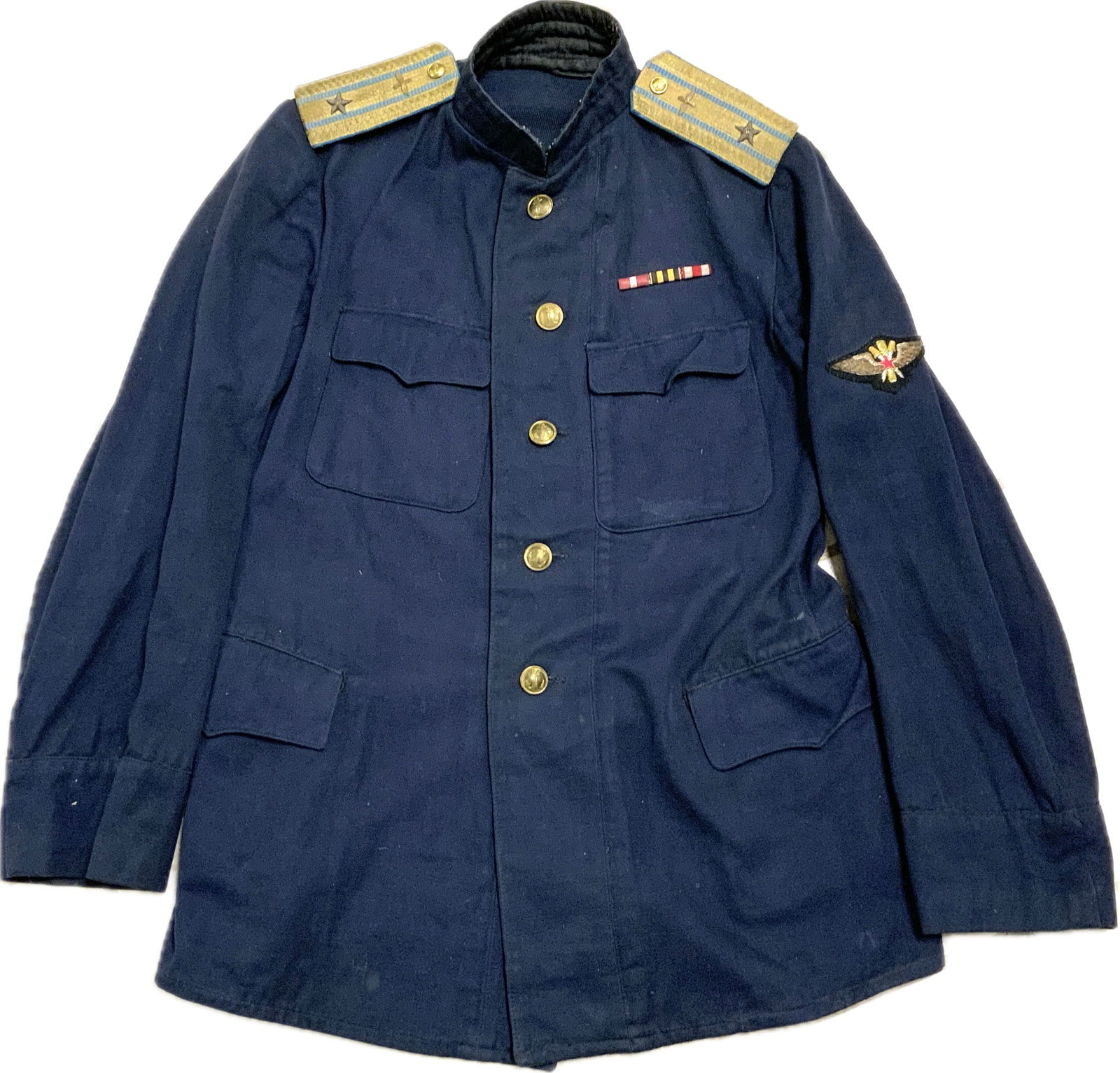 USSR WWII SOVIET NAVAL AVIATION OFFICERS UNIFORM TUNIC: USSR WWII SOVIET NAVAL AVIATION OFFICERS UNIFORM TUNIC. VERY RARE TO FIND. GOOD OVERALL CONDITION.