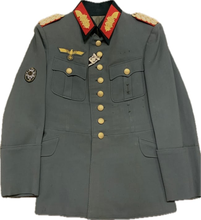 WWII GERMAN ARMY GENERAL UNIFORM TUNIC: WWII GERMAN ARMY GENERAL UNIFORM TUNIC. BEAUTIFUL HIGH QUALITY "OLD STYLE" TUNIC. NICE AND CLEAN CONDITION. EDELWEISS EMBROIDERED PATCH FOR MOUNTAIN TROOPS. HIGH QUALITY HAND EMBROIDERED EAGLE. NAME T