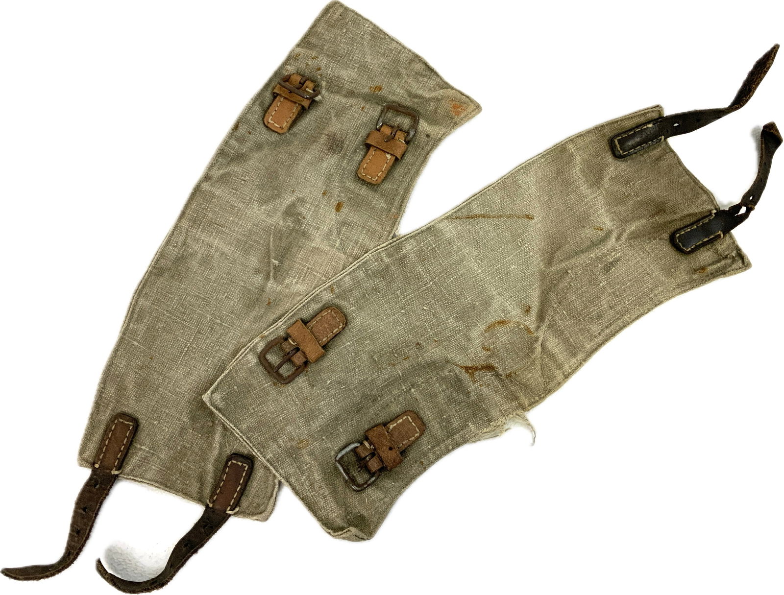WWII GERMAN MILITARY MATCHED PAIR OF GAITERS: WWII GERMAN MILITARY MATCHED PAIR OF GAITERS
