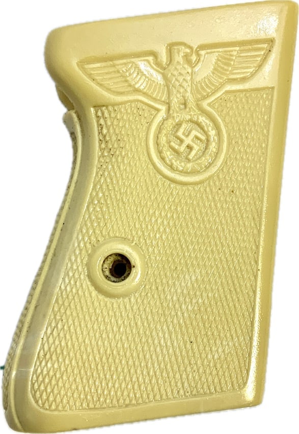 GERMAN WALTHER PPK PARTY LEADER BAKELITE GRIPS: GERMAN WALTHER PPK PARTY LEADER BAKELITE GRIPS. APPEARS TO BE A HIGH QUALITY REPRODUCTION.