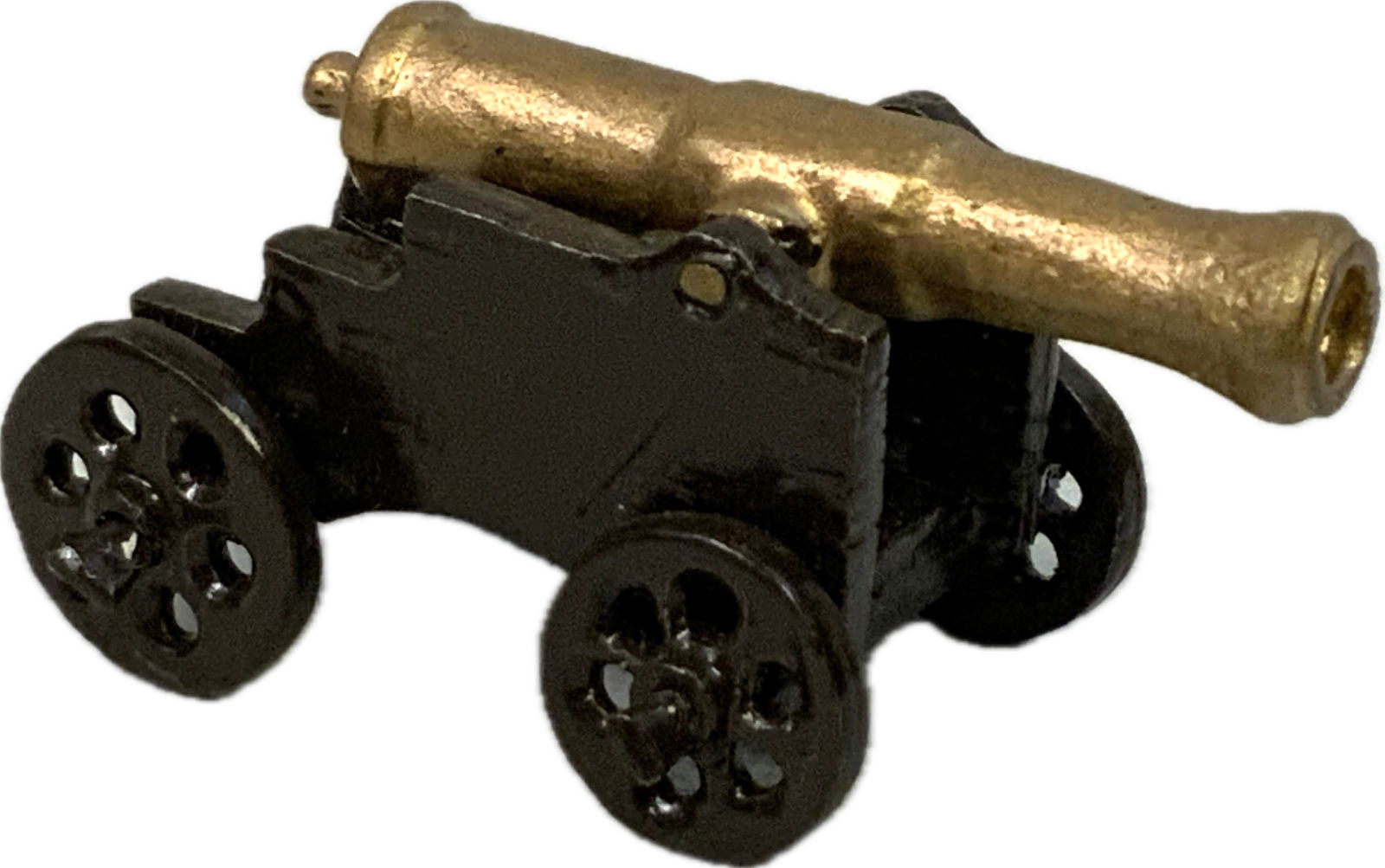 VINTAGE METAL NAVAL GUN CANNON MODEL: VINTAGE METAL NAVAL GUN CANNON MODEL. 3" LONG.