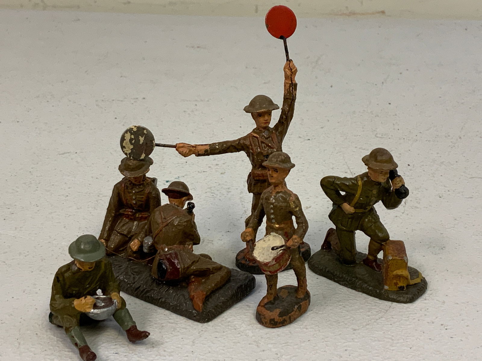 GERMAN NAZI PERIOD LINEOL / ELASTOLIN TOY SOLDIERS BRITISH ARMY: GERMAN NAZI PERIOD LINEOL / ELASTOLIN TOY SOLDIERS BRITISH ARMY