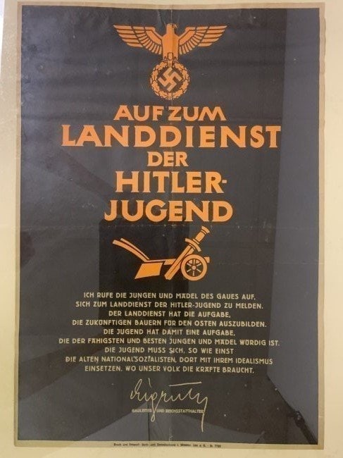 GERMANY THIRD REICH ORIGINAL WWII PERIOD HITLER YOUTH POSTER FRAMED: ORIGINAL WWII PERIOD GERMAN HITLER YOUTH POSTER FRAMED . ORIGINAL POSTER 16 X 23 . PROFESSIONALLY FRAMED IN 20 X 27 FRAME