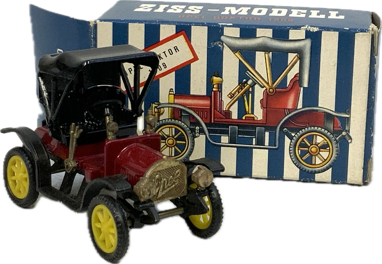 GERMAN ZISS-MODELL VINTAGE DIECAST CAR 1909 OPEL DOCTOR WITH BOX: GERMAN ZISS-MODELL VINTAGE DIECAST CAR 1909 OPEL DOCTOR WITH BOX.DIE CAST. 1/43 . 3" LONG. GREAT CONDITION.