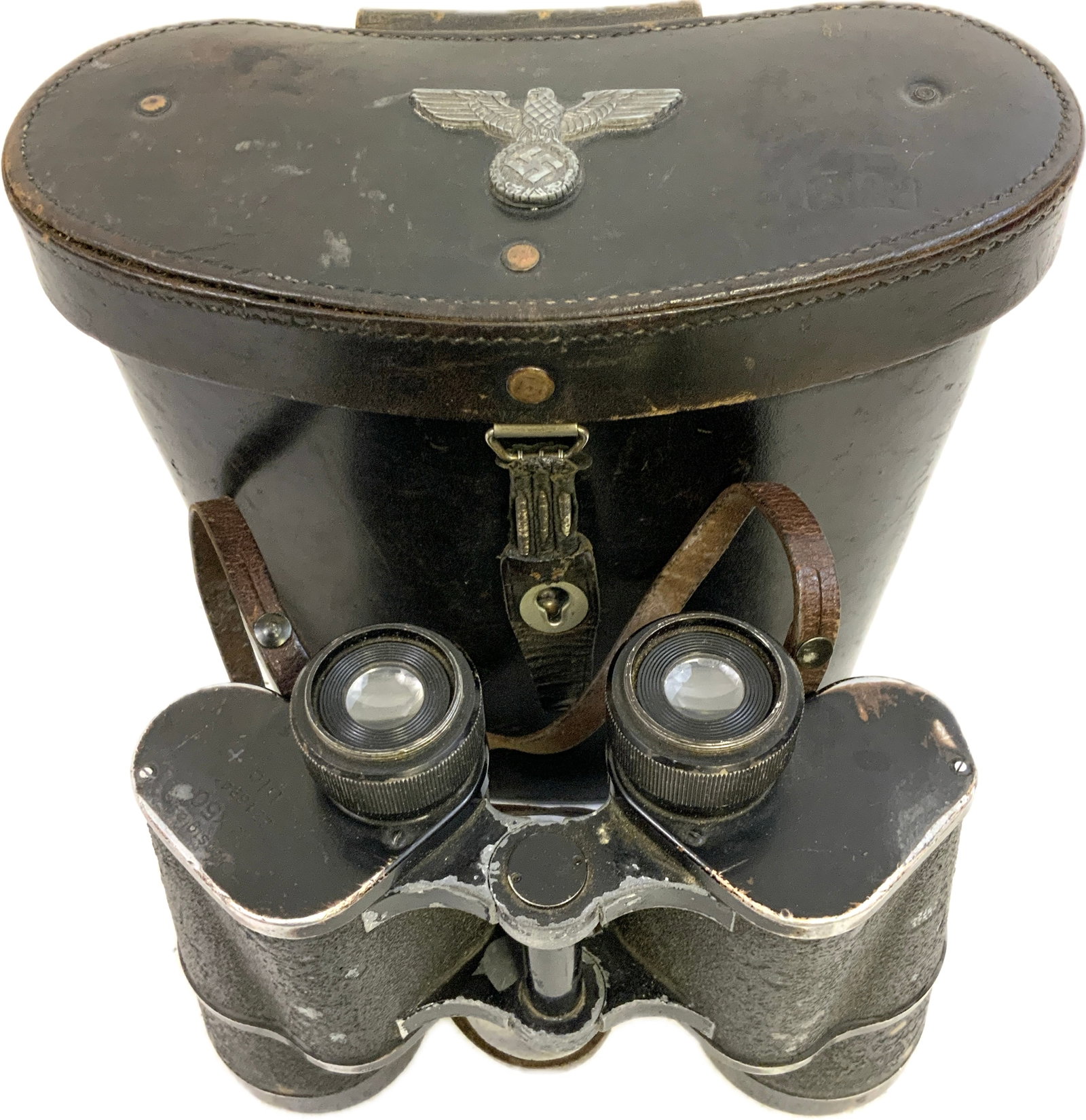 WWII GERMAN DIENSTGLAS 10X50 BINOCULARS WITH LEATHER CASE (1 of 10)