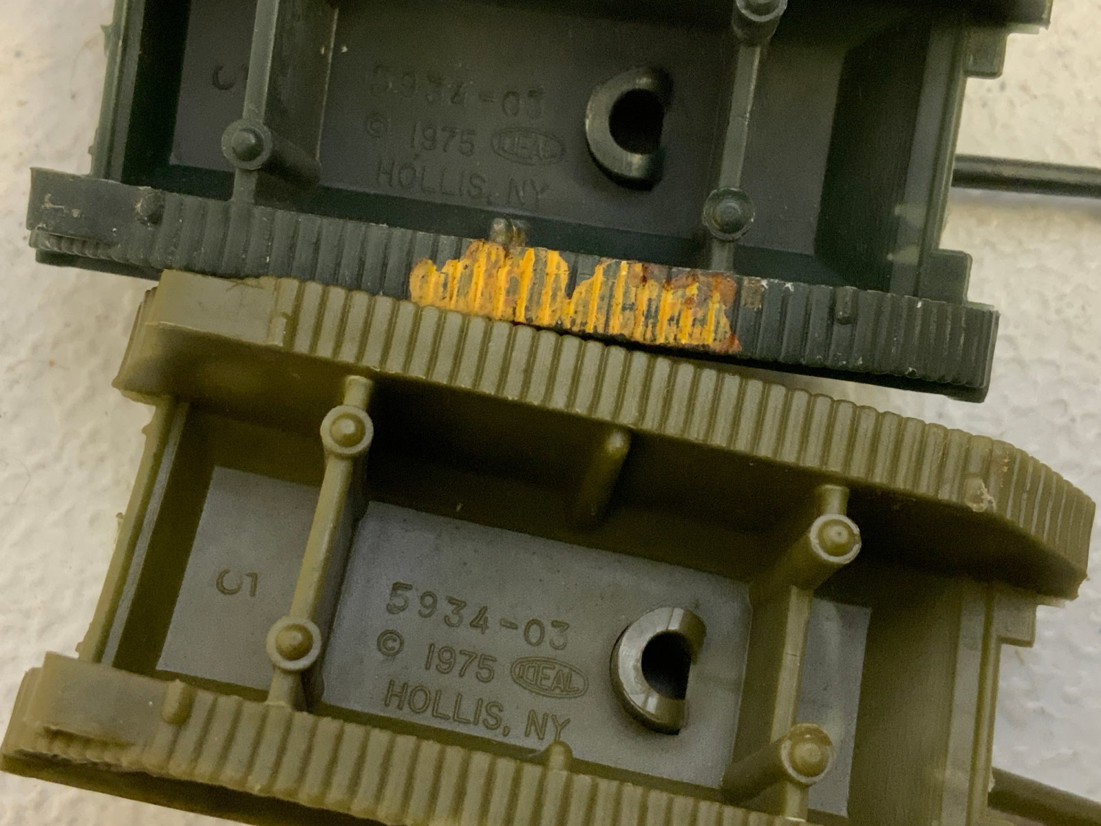 IDEAL 1975 TANK MODELS - 3