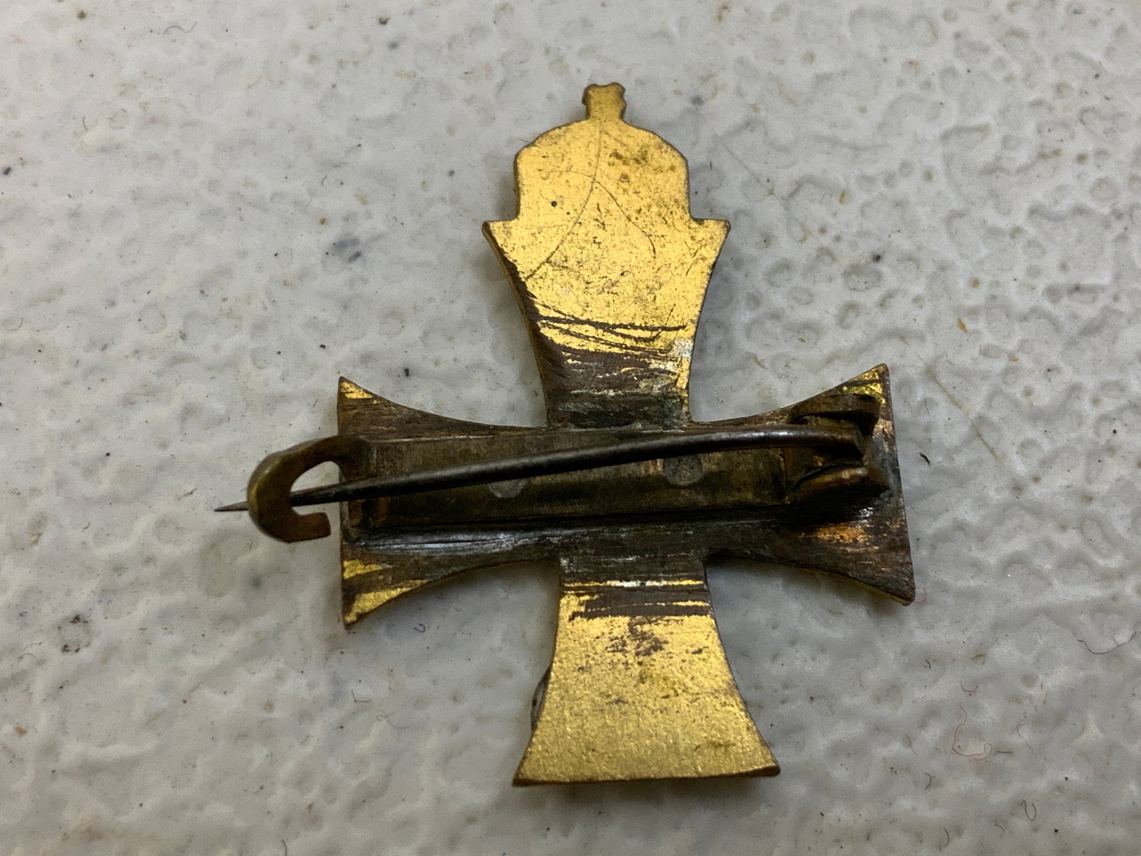 HUNGARY PRE WWII BADGE - 2