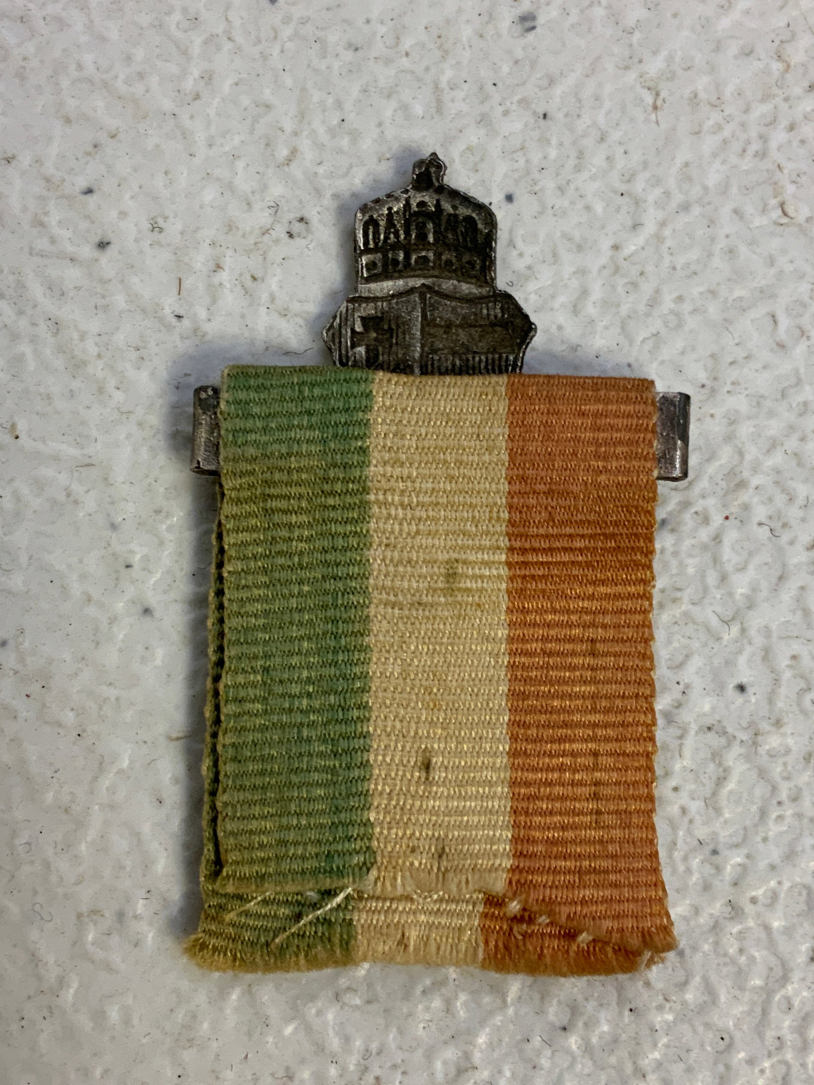 HUNGARY PRE WWII BADGE - 2