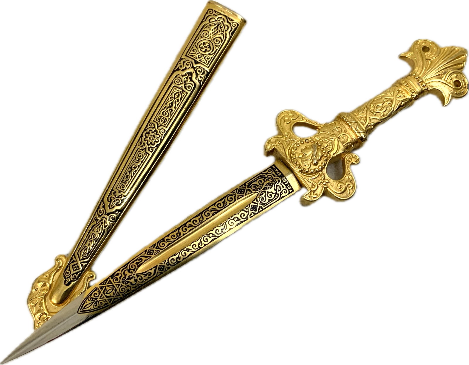 SPAIN TOLEDO DECORATIVE GILDED DAGGER: SPAIN TOLEDO DECORATIVE GILDED DAGGER. VERY NICE DECORATIVE PIECE. 13" LONG WITH 7" BLADE.