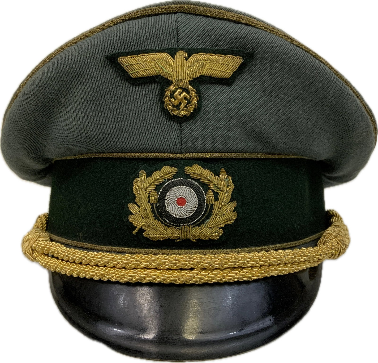 WWII GERMAN ARMY GENERALS VISOR CAP HAT: WWII GERMAN ARMY GENERALS VISOR CAP HAT.VERY NICE HIGH QUALITY CAP BY EREL.HIGH QUALITY GOLD WIRE EMBROIDERED INSIGNIA .WELL WORN BUT STILL NICE AND CLEAN OVERALL WITH EXTRA HIGH QUALITY LINING