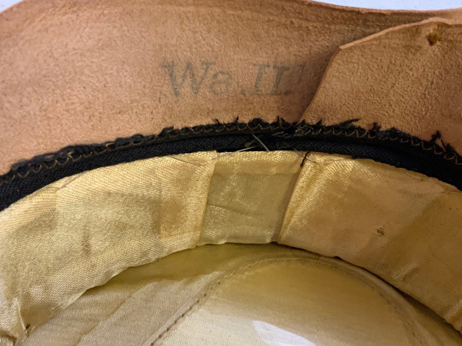 WWII GERMAN ARMY GENERALS VISOR CAP HAT - 17