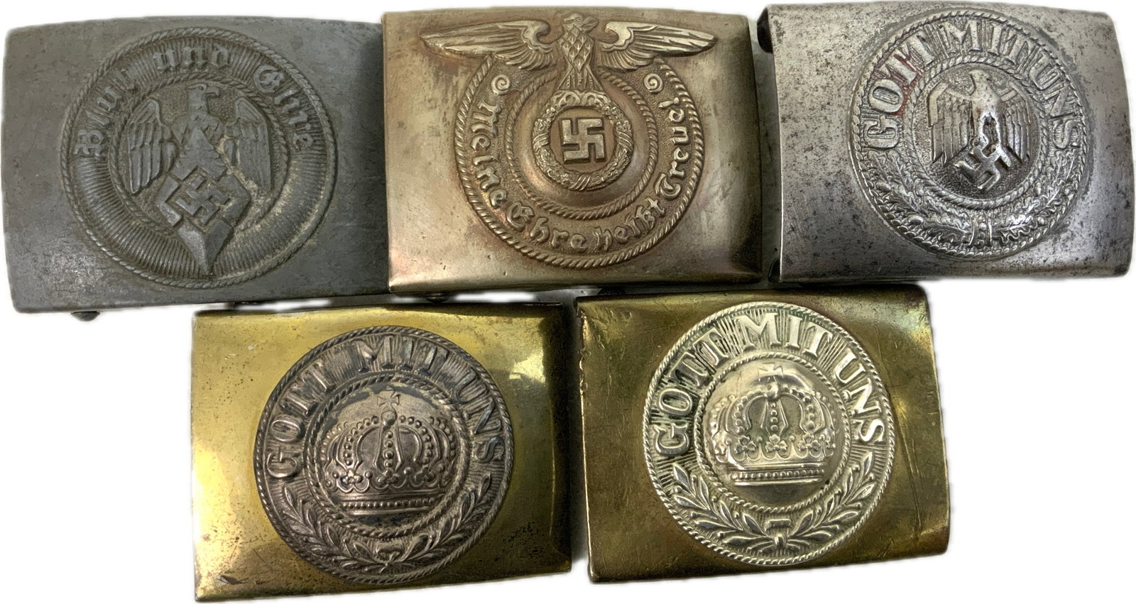 GERMAN WWI AND WWII ERA LOT OF BELT BUCKLES: GERMAN WWI AND WWII ERA LOT OF BELT BUCKLES.NICE COLLECTION OF 5.