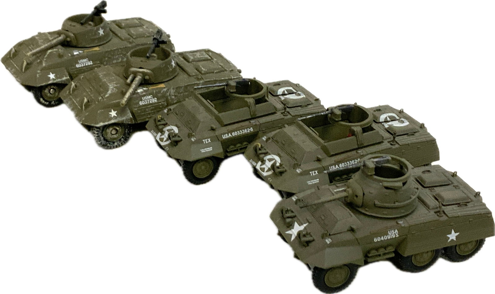 WWII AMERICAN MILITARY VEHICLES CUSTOM DETAILED MODELS: WWII AMERICAN MILITARY VEHICLES CUSTOM DETAILED MODELS.LOT OF 5 . 3" LONG. DIECAST AND PLASTIC.