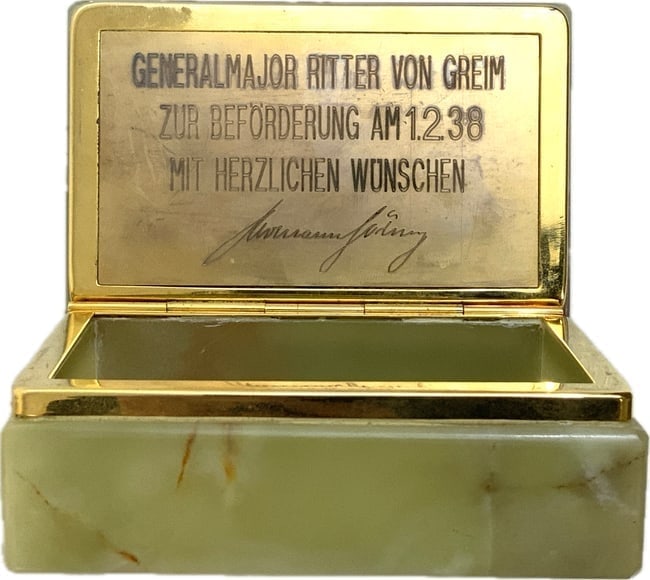 CHIEF OF LUFTWAFFE HIGH COMMAND RITTER VON GREIM PROMOTION GIFT FROM HERMANN GORIN: CHIEF OF LUFTWAFFE HIGH COMMAND RITTER VON GREIM PROMOTION GIFT FROM HERMANN GORING.BEAUTIFUL POLISHED STONE BOX WITH GILDED EDGING.INSCRIBED INSIDE "GENERALMAJOR RITTER VON GREIM ON THE OCCASION OF H