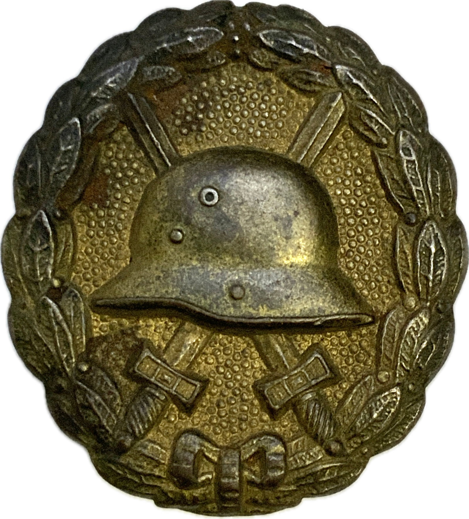 WWI GERMAN WOUND BADGE IN GOLD: WWI GERMAN WOUND BADGE IN GOLD.WELL WORN BADGE WITH GOLD FINISH STILL VISIBLE.