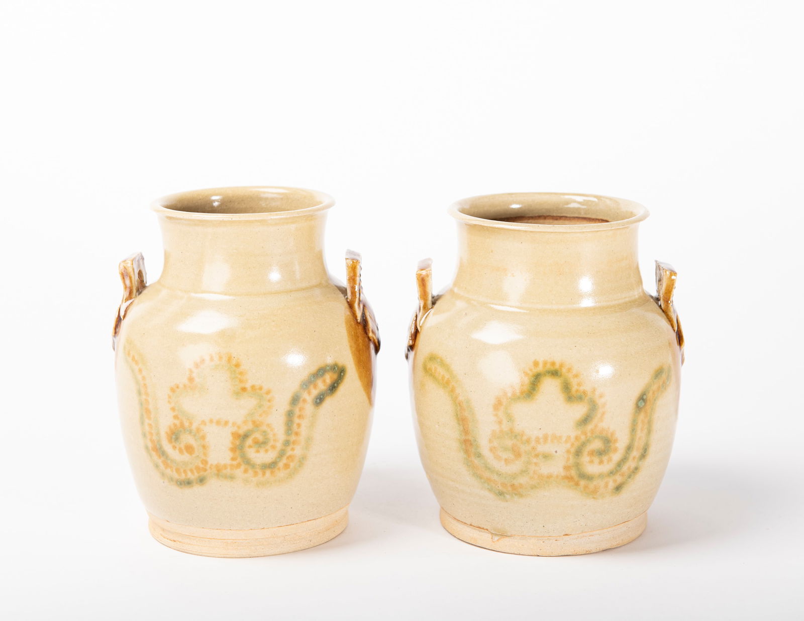 Two Chinese Changsha Ware Jars (1 of 4)