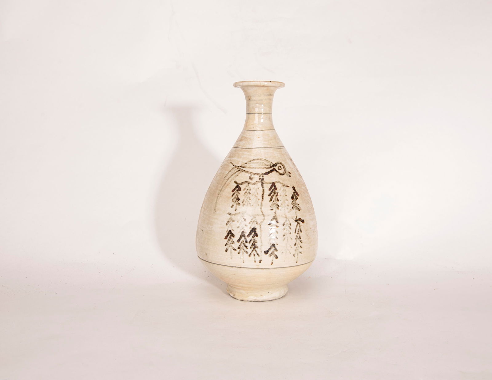 A Korean White Glazed Floral Yuhuchunping Vase (1 of 5)
