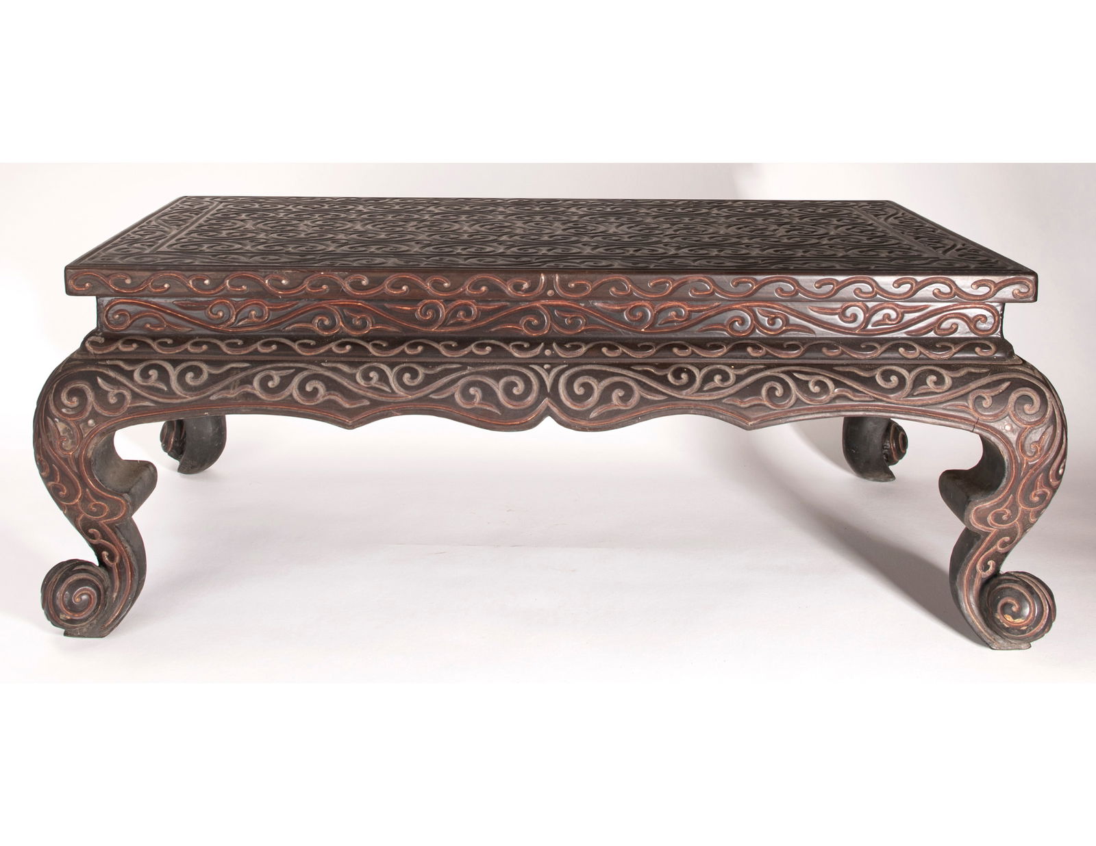 A Chinese Lacquered Table: L:66.5cm W:34cm H27cm crack