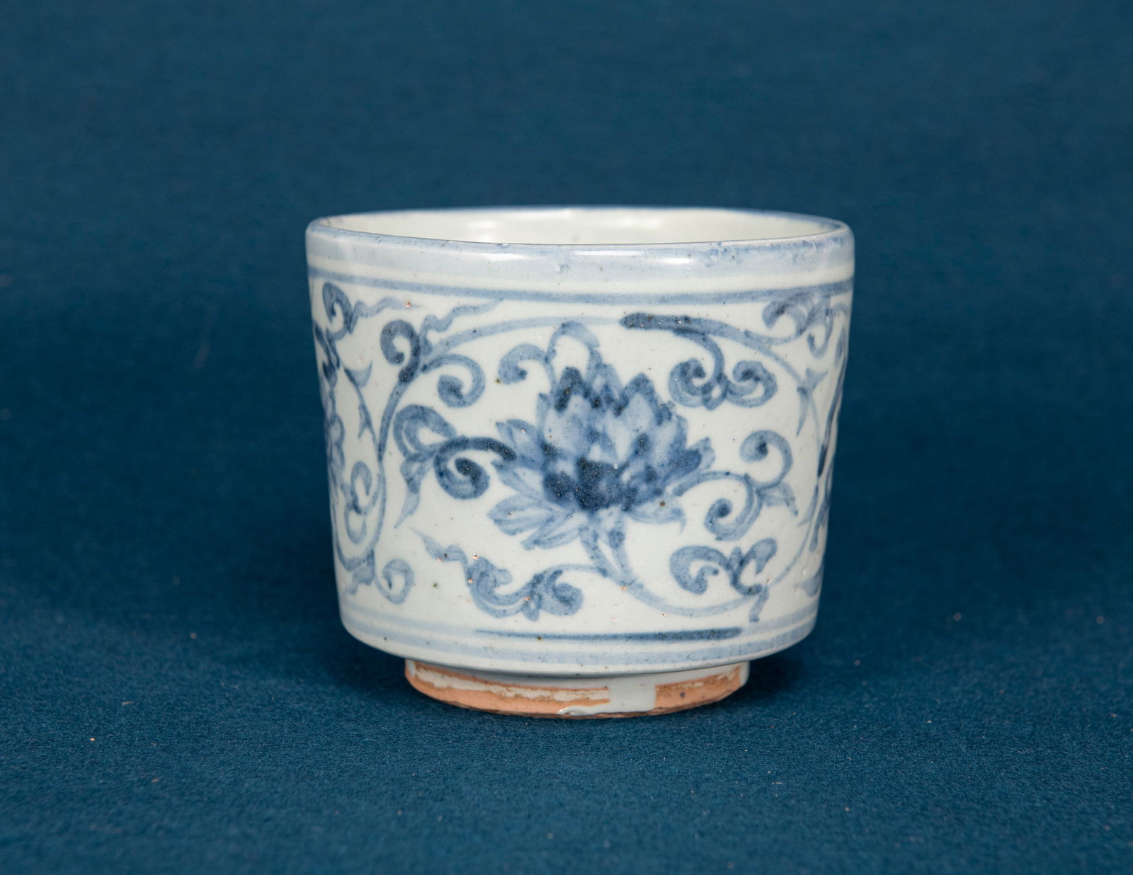 A Chinese Blue and White Floral Censer (1 of 4)