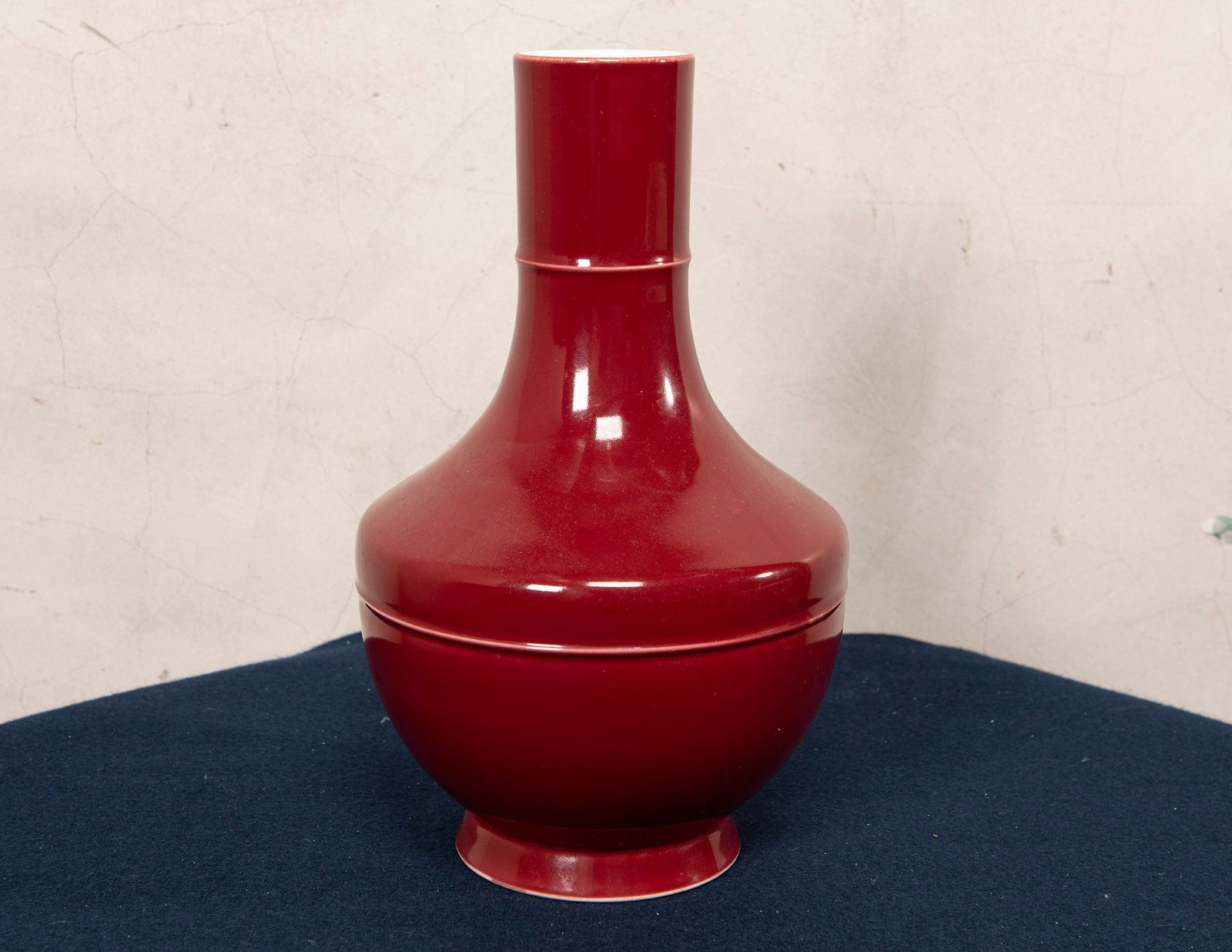 A Chinese Red Glazed Vase (1 of 4)