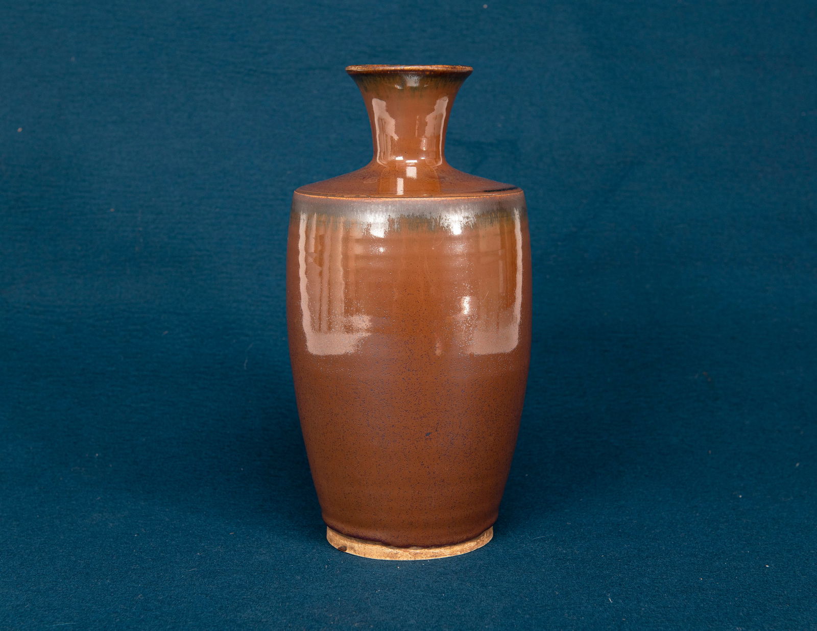A Chinese Cizhou Ware Vase (1 of 5)