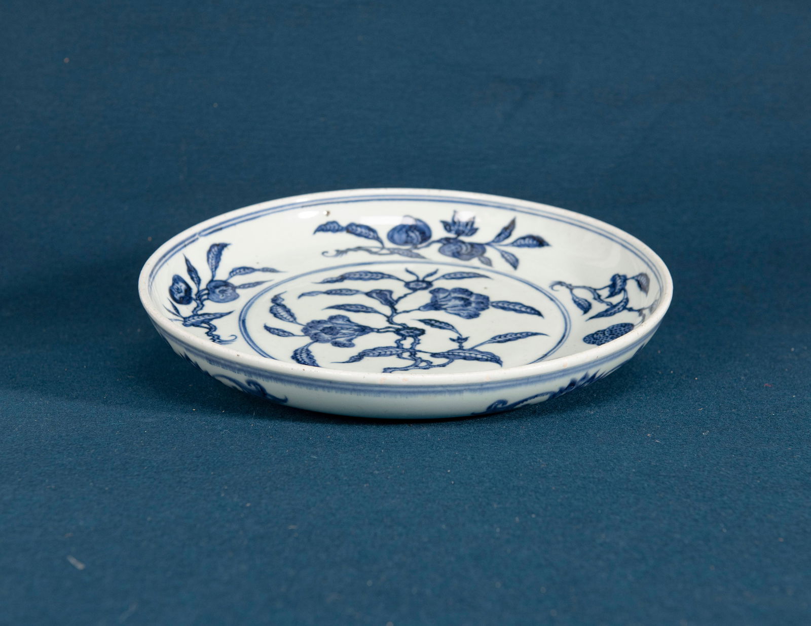 A Chinese Blue and White Floral Dish (1 of 4)