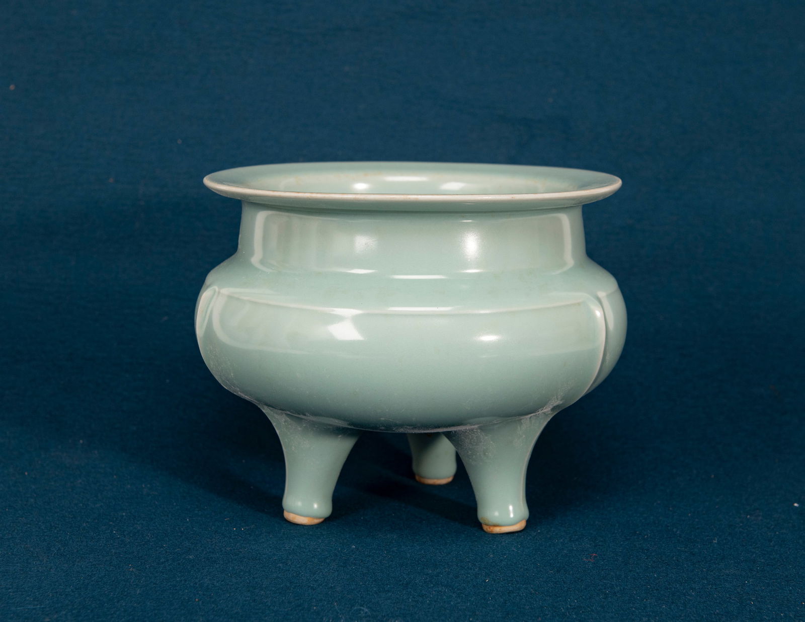 A Chinese Lonquan Ware Tripod Censer (1 of 4)