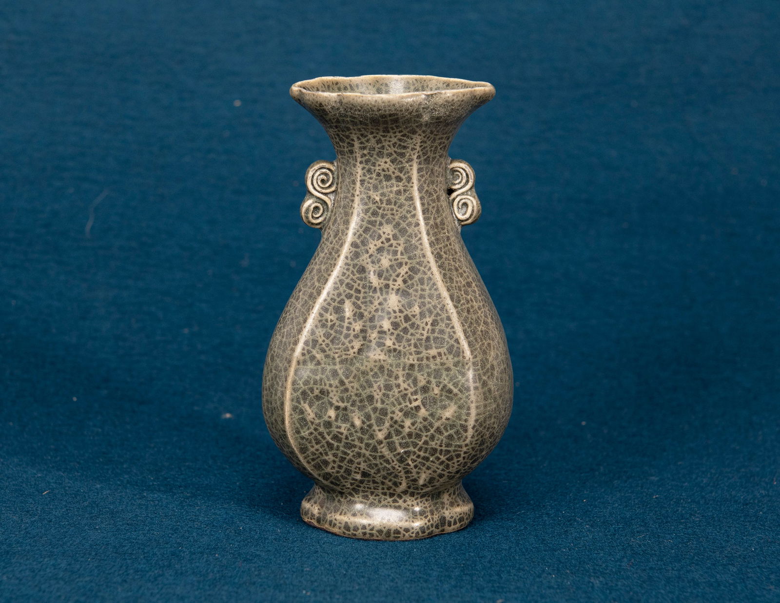 A Chinese Xikou Ware Vase (1 of 5)